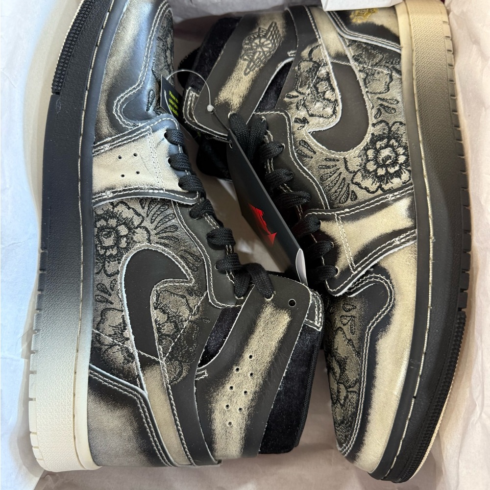 Nike Men's Jordan 1